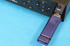 USB[q